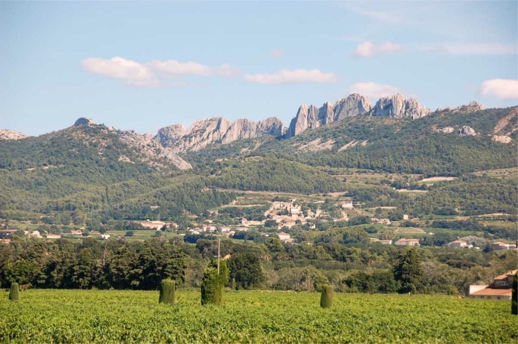 les Dentelles de Montmirail